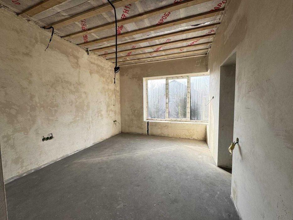 Якісний будинок з центральними комунікаціями, газ, 600 м до Києва