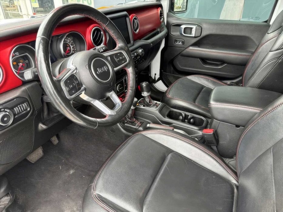 Jeep Wrangler Unlimited      2021