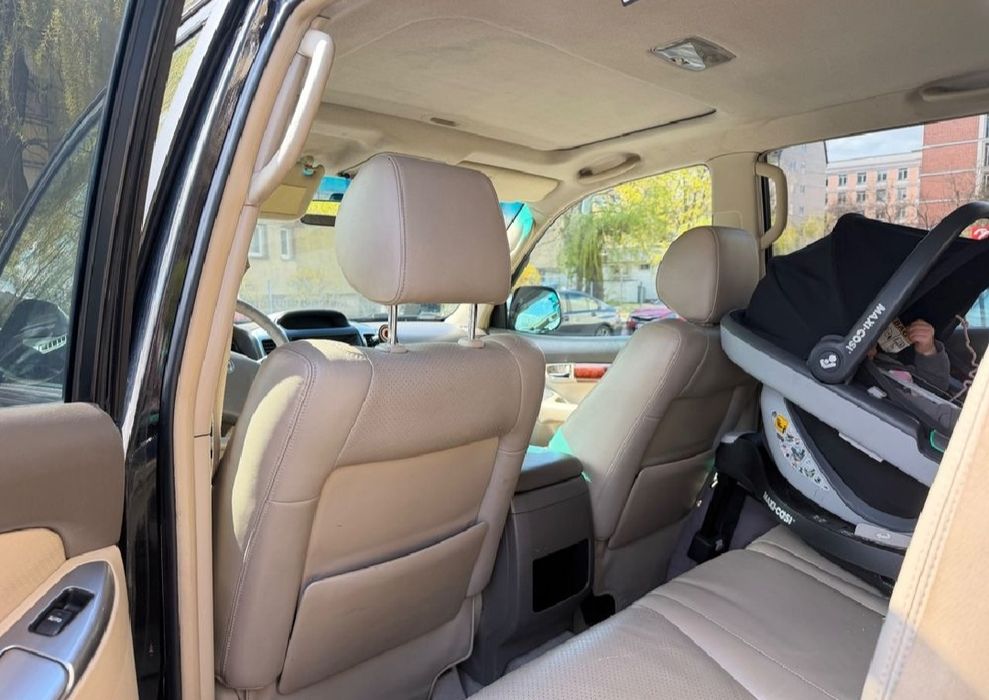 Toyota Land Cruiser 3,0 дизель 2007рік  7 місць