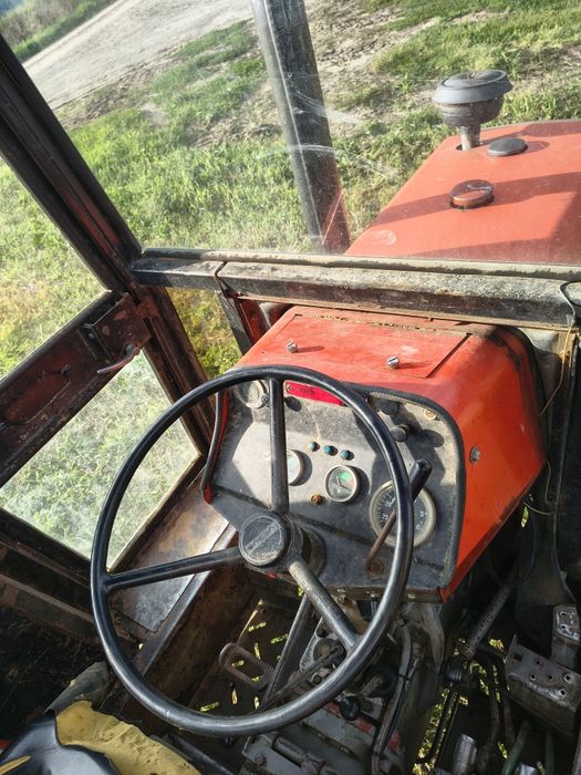Massey Ferguson  255