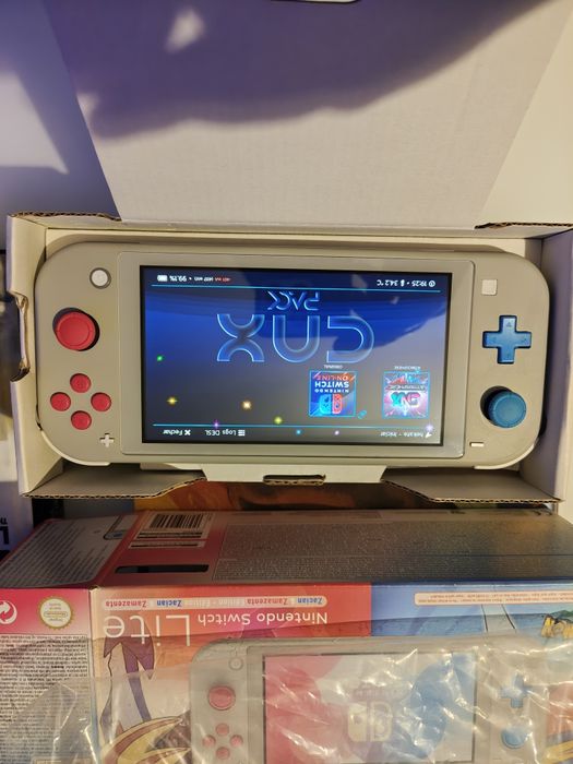 Nintendo Switch Lite desbloqueada Pokémon
