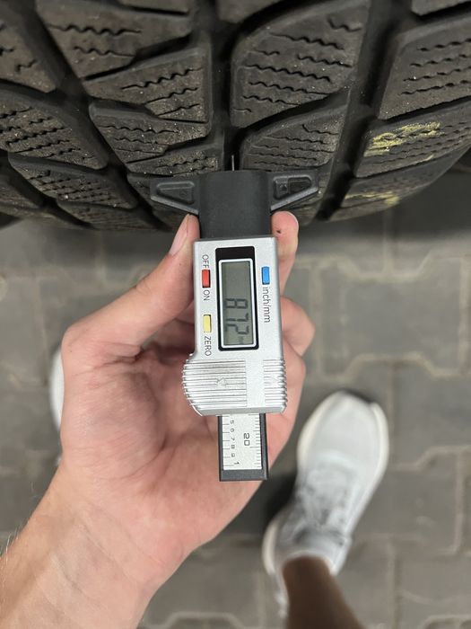 Шини,Резина,Комплект,Зима 255/55/18 109H RSC Bridgestone Blizzak LM-25