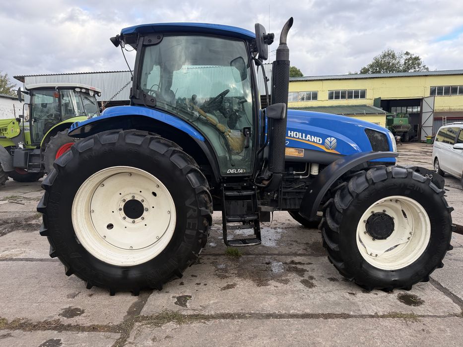 Трактор NEW HOLLAND T6050