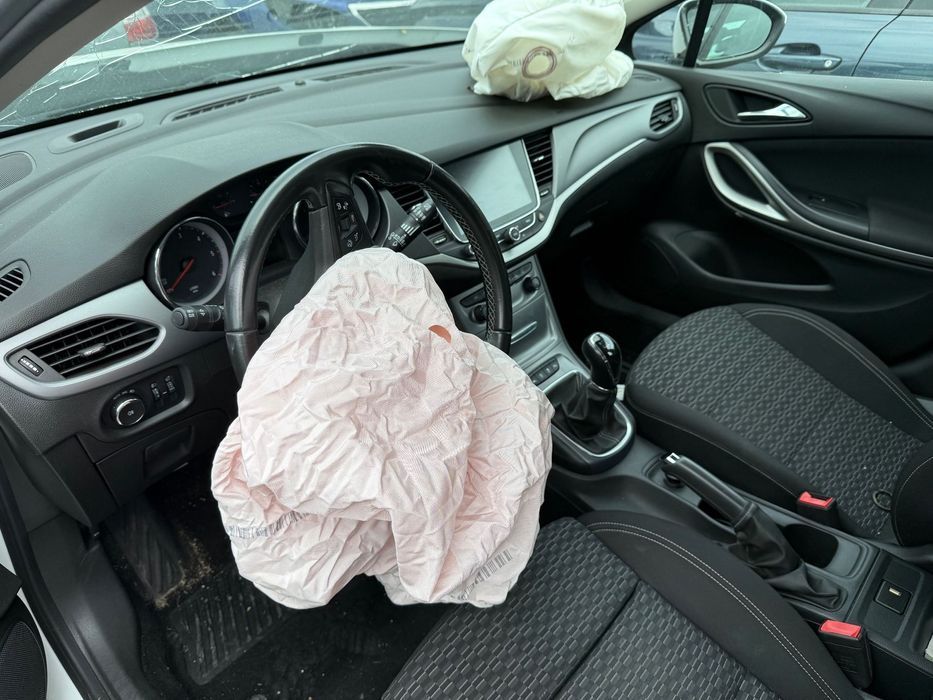 Opel Astra K 1.6 Cdti de 2018 para peças