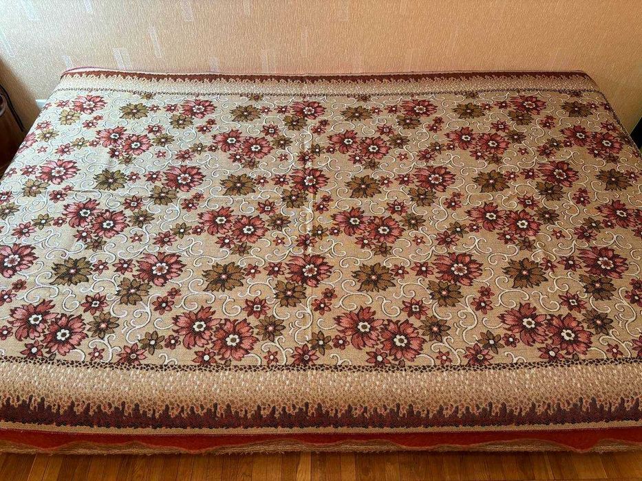 Покрывало-накидка на диван или кровать