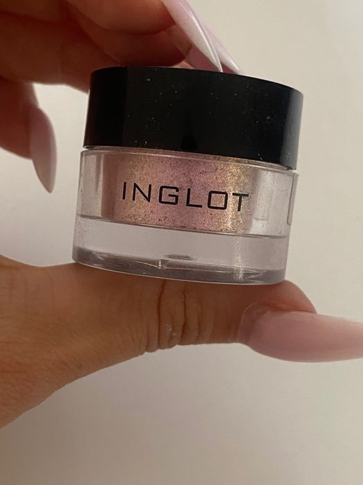 Cień pigment do powiek Inglot AMC Pure