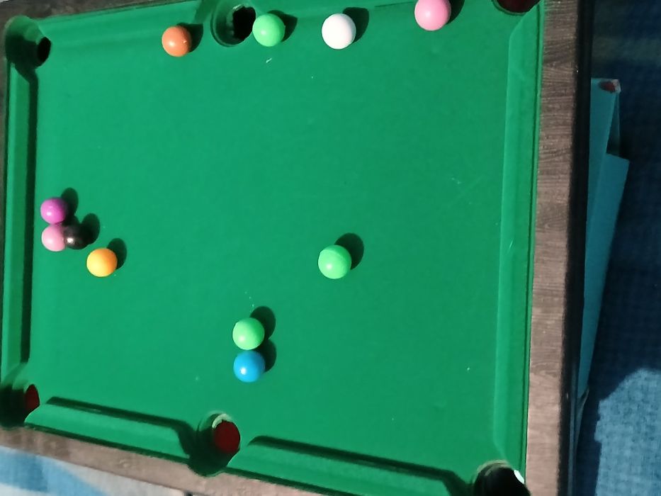 Snooker pequeno para brincar