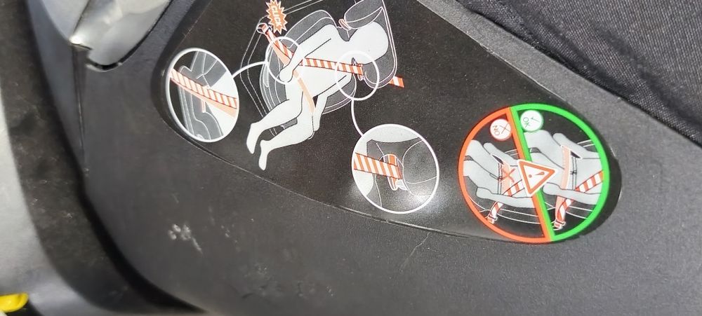 Duas cadeiras auto Maxicosi / Bébéconfort