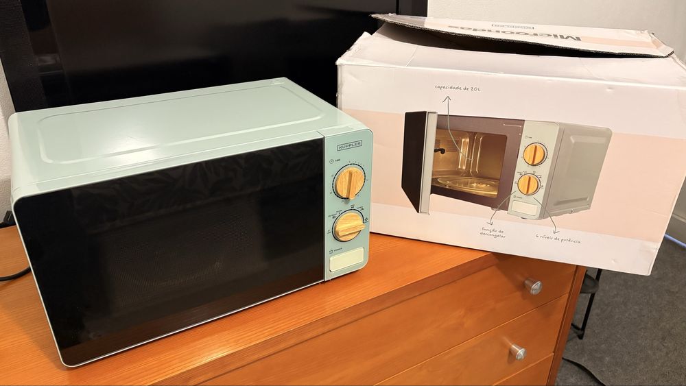 Microondas Kuppler 20L – 700W – Verde Pistache