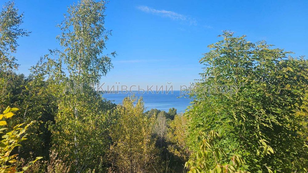 Продаж зем. ділянки з будинком с. Нові Петрівці, водосховище. Без %