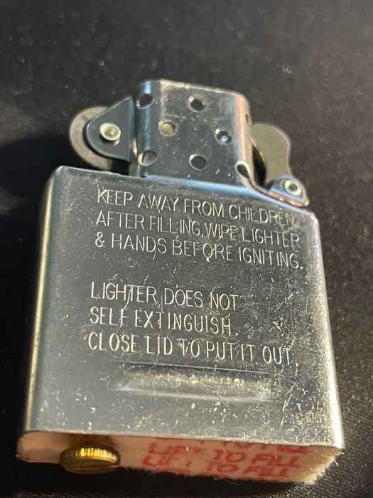 ZIPPO KITTEN  – biały mat – 2012 – BOX