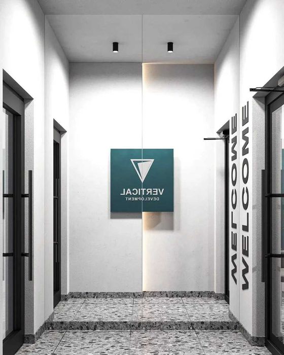 Продаж 4-кімнатної квартири