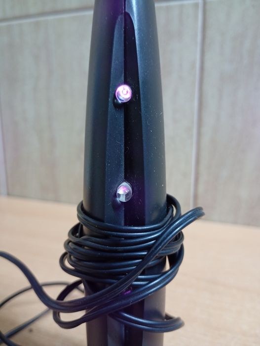 Słuchawki bezprzewodoweSBC HC105 + stacja ładująca dokująca SBC HC102 Philips