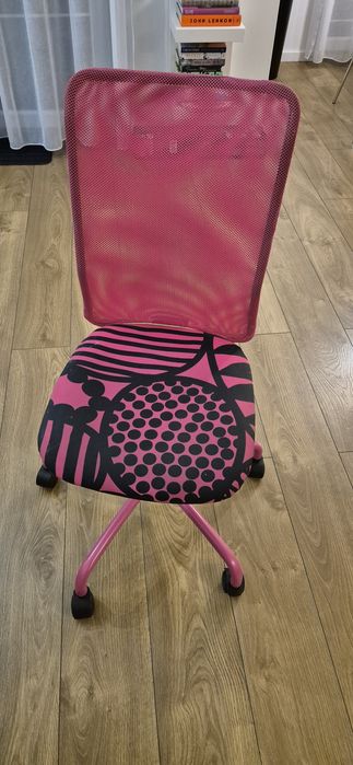 Fotel biurowy obrotowy dziecięcy