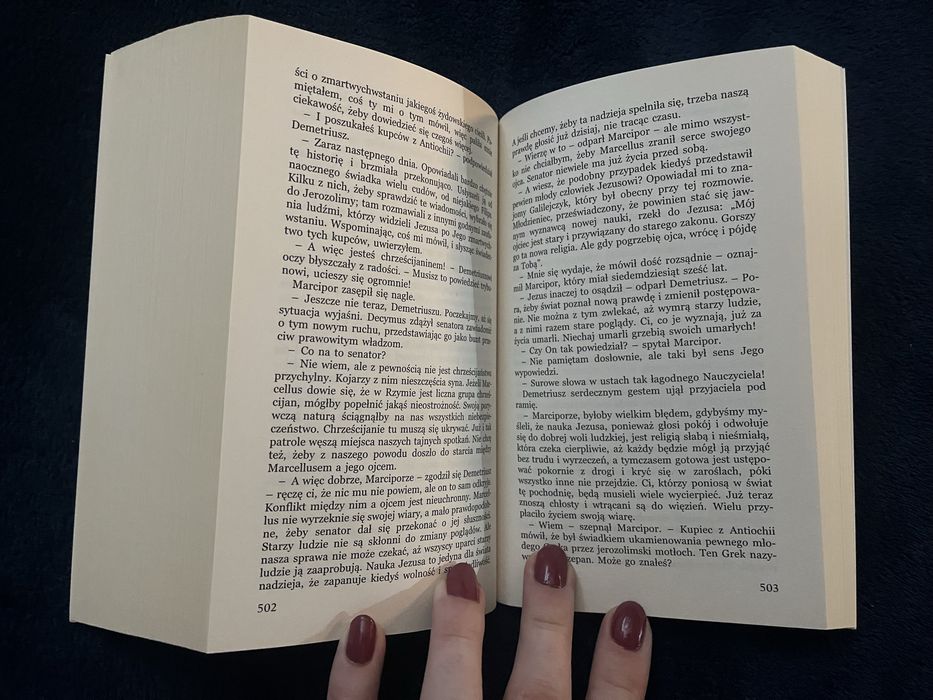 szata - lloyd c. douglas