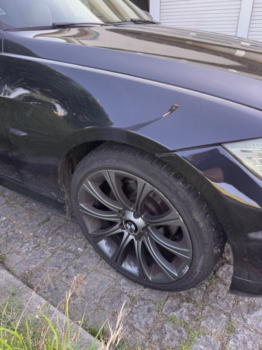 BMW E90 318D 2011