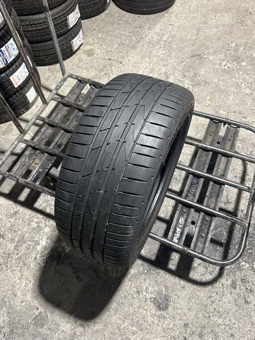 1X Hankook Ventus S1 EVO 2 AO 225/50 R17