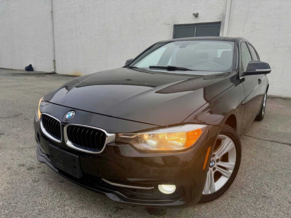 BMW 3 Series 330i xDrive      2017