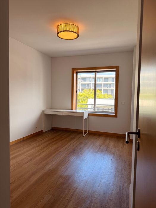 Apartamento T2 Hosp S. João, Faculdades - FEUP, FEP, Medicina. Paranhos