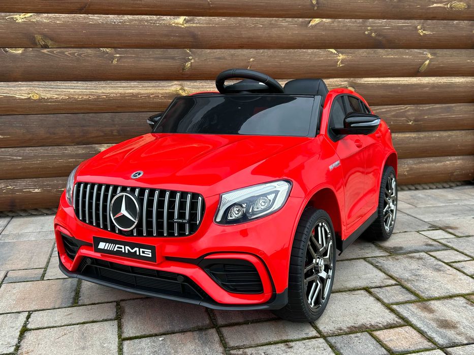 Auto na akumulator Mercedes GLC 2x45 Watt Miękkie koła Pilot Skóra