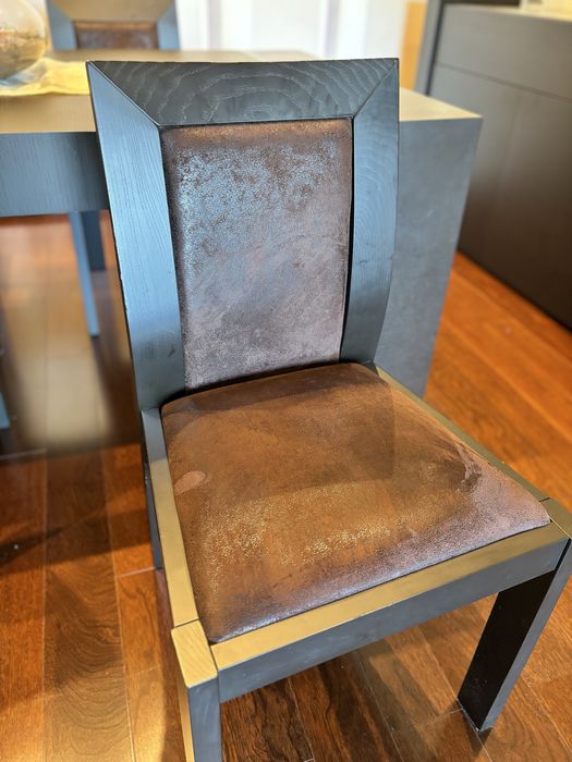 Mesa de jantar extensível (190/260cm) e 6 cadeiras - madeira e pele