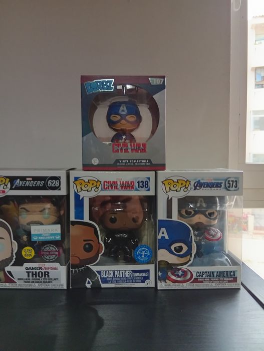 Conjunto de funko pop marvel