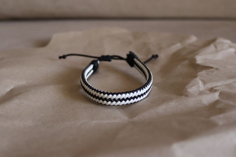 Pulseiras diversas NOVAS