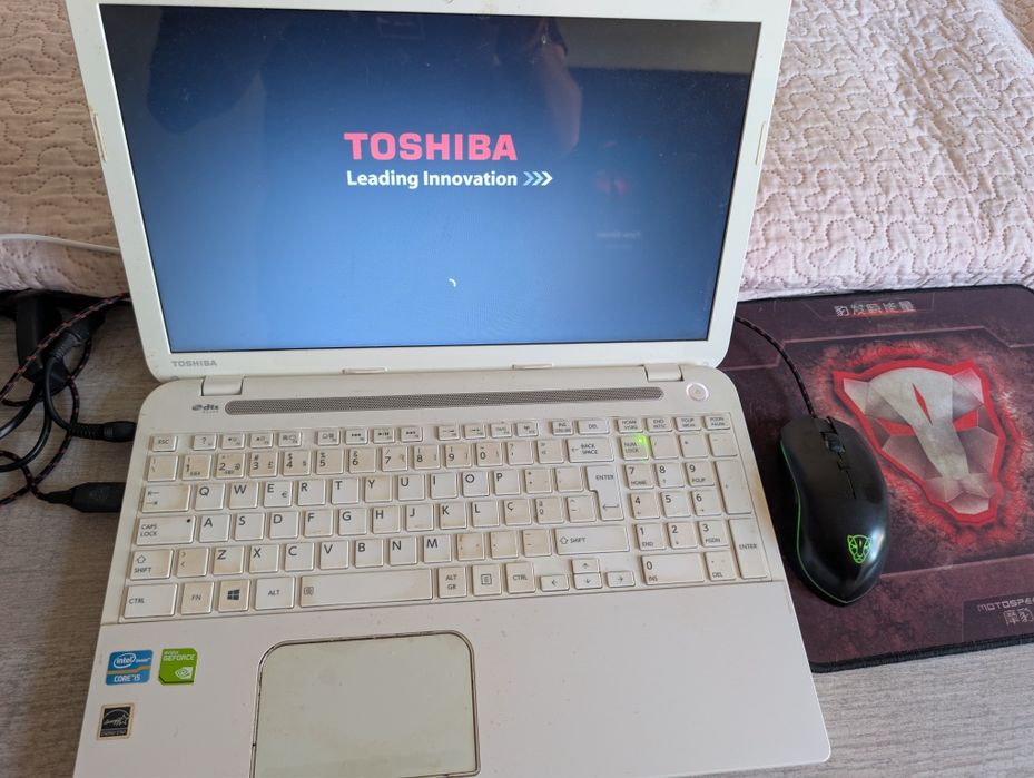 Portátil Toshiba Satellite L50