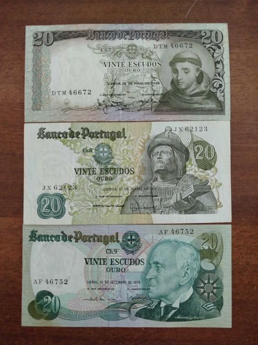3 Notas de 20$00