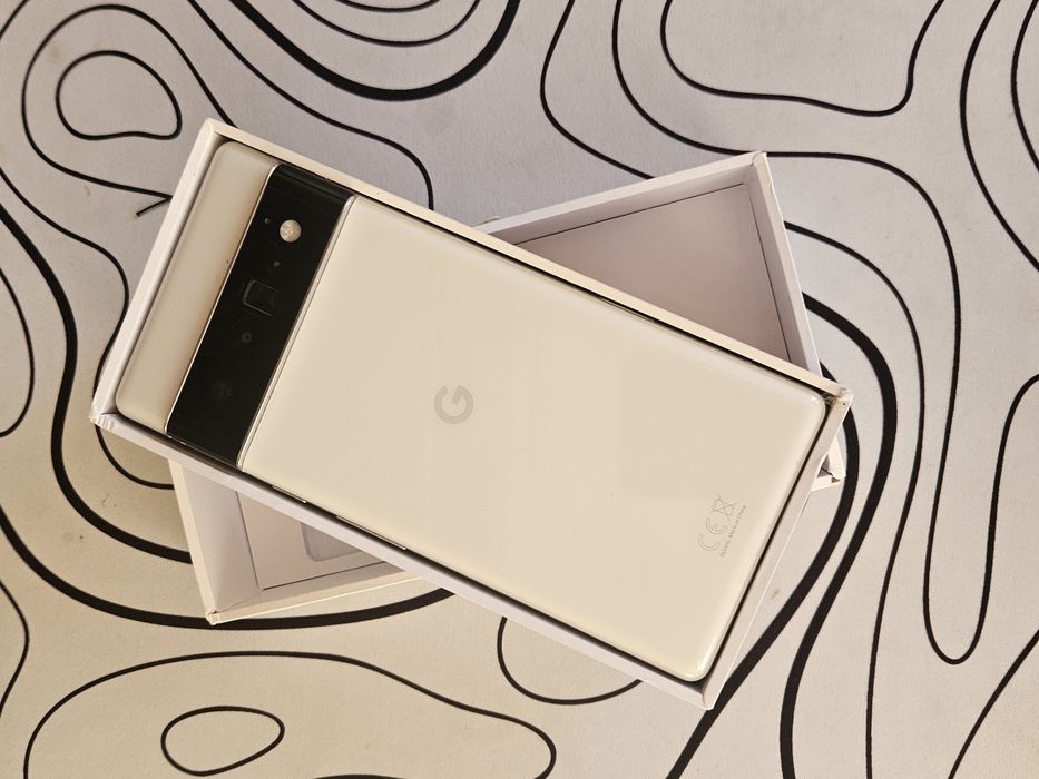 Телефон google pixel 6 pro (дефекти на фото)