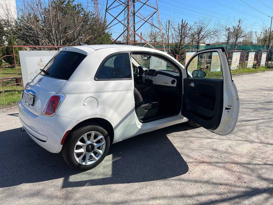 Продам Fiat 500, автомат 1.4, білий колір, 2017 року
