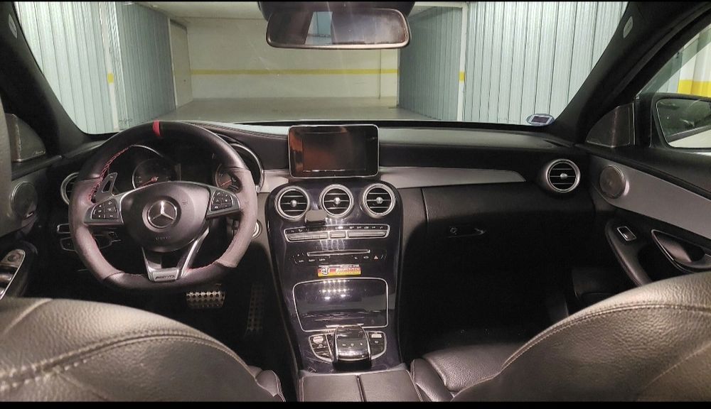 Mercedes-Benz AMG C 180D S205