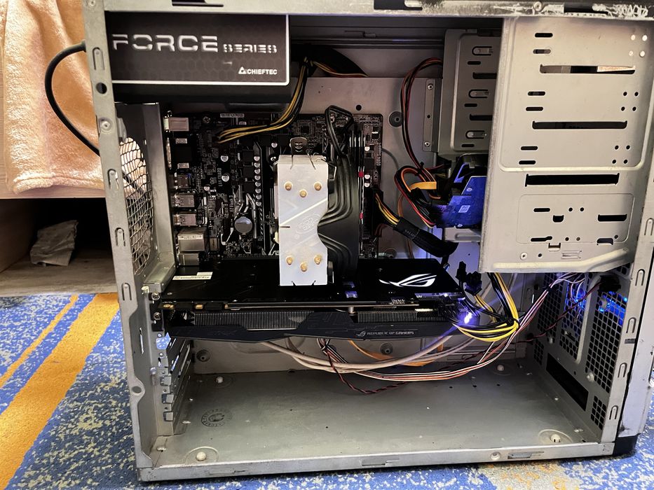 ПОВНА КОМПЛЕКТАЦІЯ! Компʼютер+ 2 монітори+мишка+клавіатура