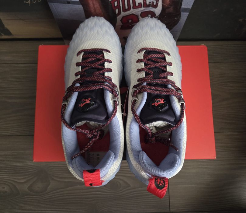 Nike S.T. Charge Cade Cunningham roz. 45