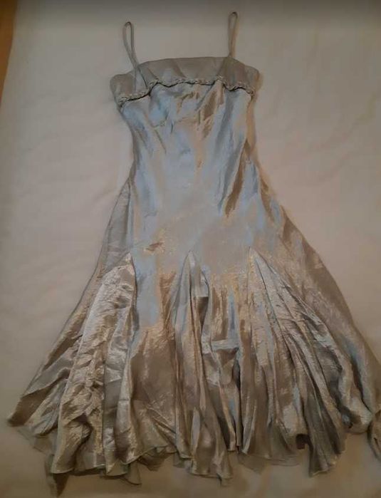 Vestido assimétrico