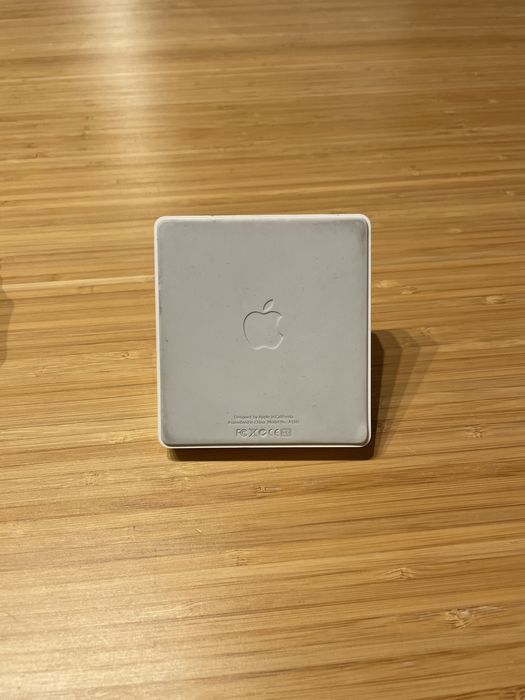 Stacja dokująca Apple MC940ZMA do iPada 2/3 A1381