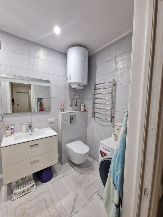 Продажа 2ой квартиры в Днепровском р-не