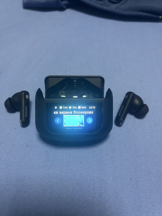 Продам безпроводные наушники Philips