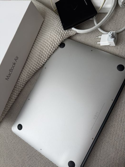 Macbook air 13 apple srebrny
