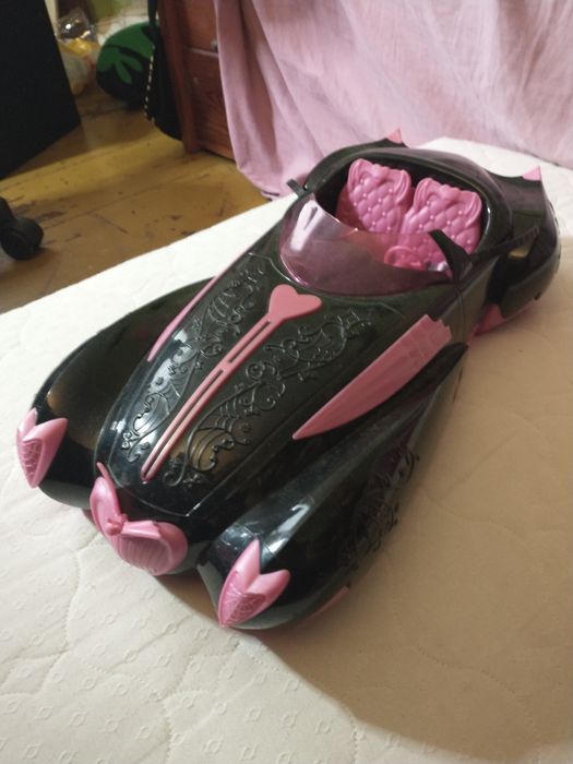 Samochód dla lalki Barbie