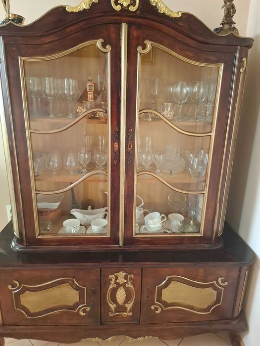 Komplet mebli w dobrym stanie