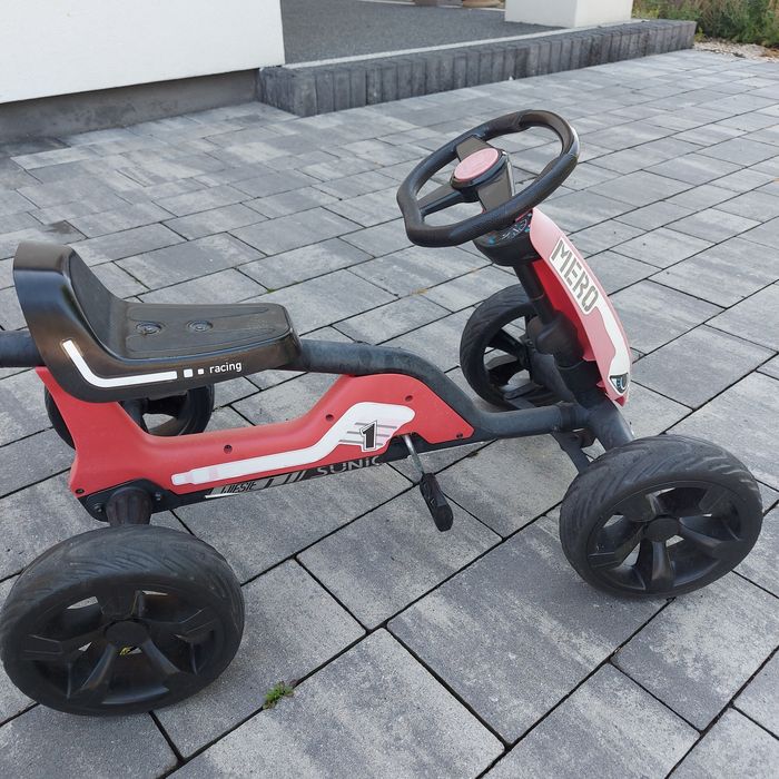 Gokart dziecięcy na pedały
