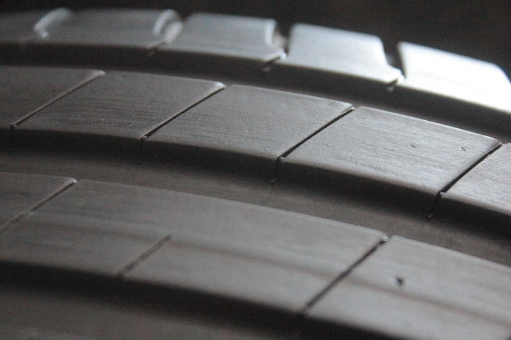 225/40/18 Pirelli Cinturato P7 225/40 R18 92Y XL 2024r