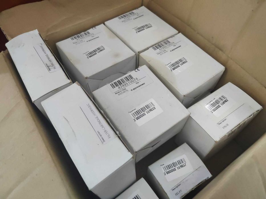 Комплект запчастей  асфальтоукладчика Dynapac  Дюнопак