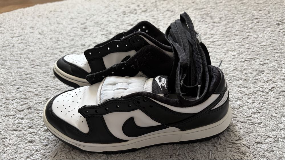 Nike Dunk Low Black White