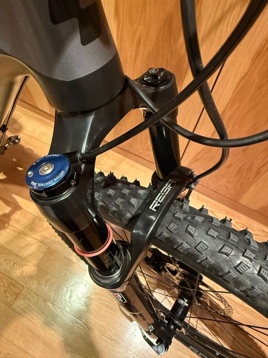 Bicicleta de BTT em Carbono, CUBE 29”