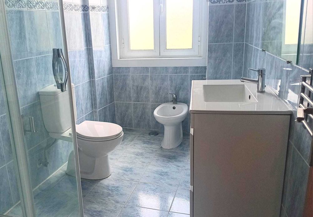 Excelente apartamento T2 no centro de Alcântara
