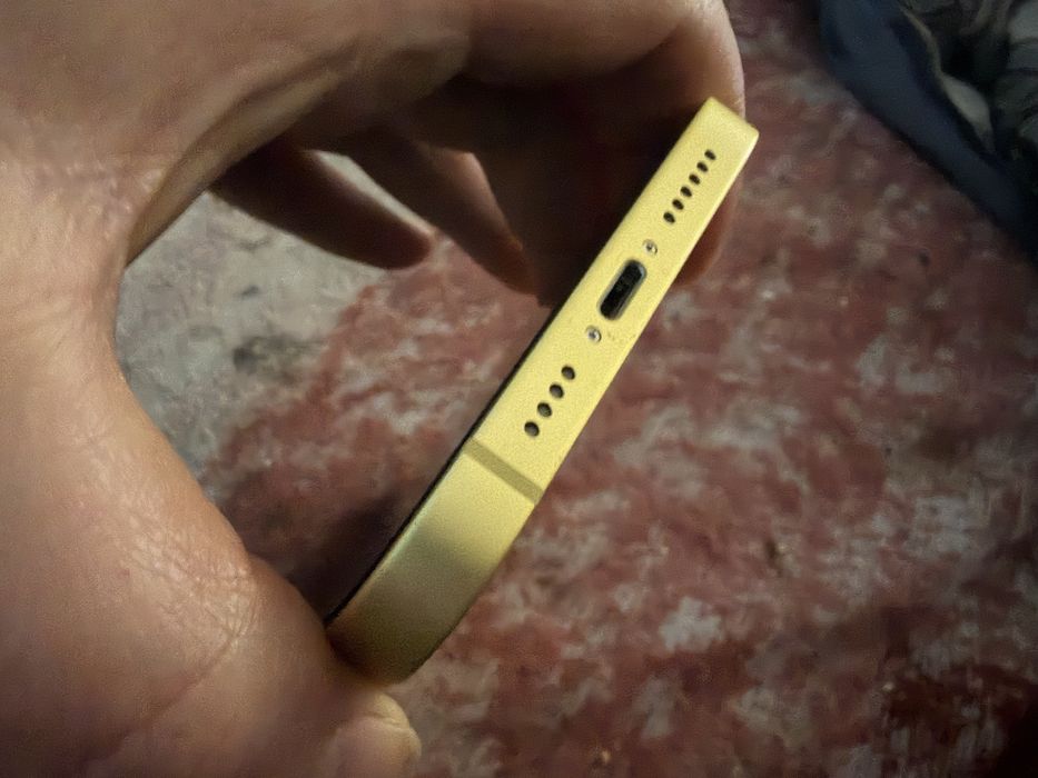 Iphone 14 plus żółty stan jak nowy komplet