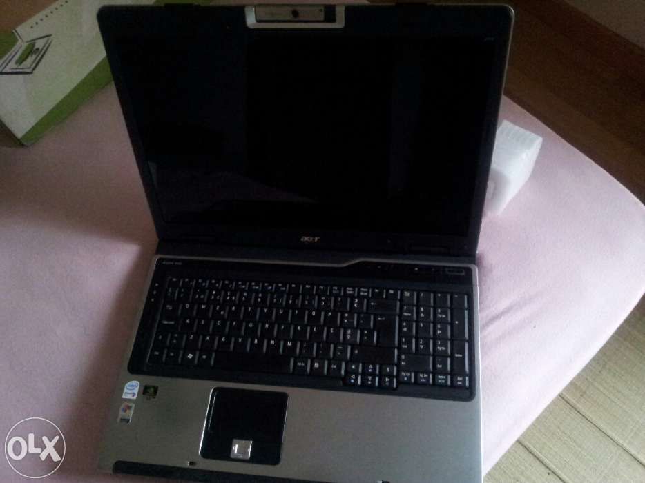 Portátil Acer 9422 WSMi