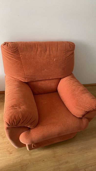 Zestaw wypoczynkowy KLER – sofa 3-osobowa + fotel z funkcją relaksu